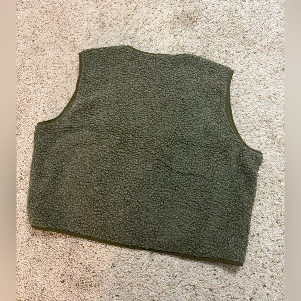NWOT AMERICAN VINTAGE hoktown fleece sherpa vest M/L - Picture 6 of 7